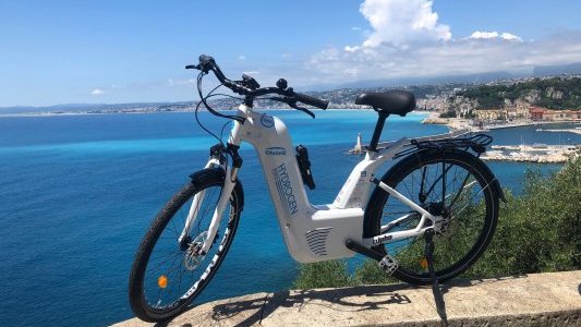 La Métropole lance avec ENGIE Solutions une expérimentation de vélos à hydrogène auprès de ses agents