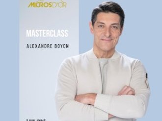 Le journaliste Alexandre Boyon en masterclass à Mandelieu pour les Micros d'Or 