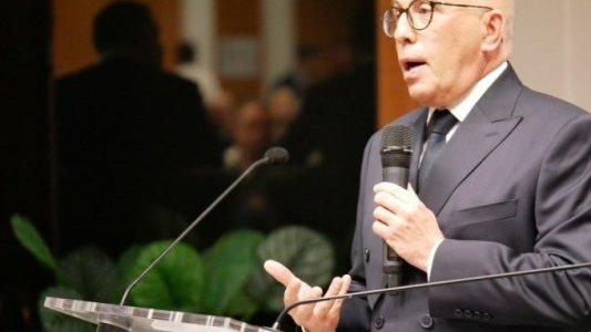 Éric Ciotti demande au Premier ministre la révocation du ministre Philippe Tabarot 