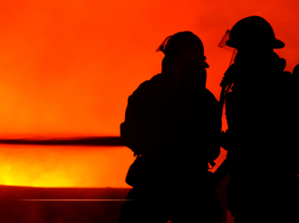 Sapeurs-pompiers : neuf syndicats appellent à renforcer les moyens et les effectifs