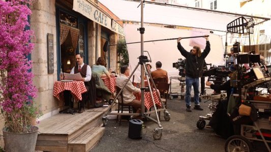 Côte d'Azur : les tournages de séries ont dopé l'activité audiovisuelle en 2025