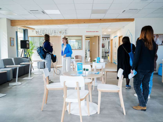 À Aubagne, l'EFS inaugure une Maison du don face à l'enjeu stratégique du plasma