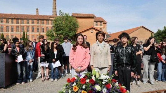 Des collégiens au Camp des Milles autour du devoir de mémoire