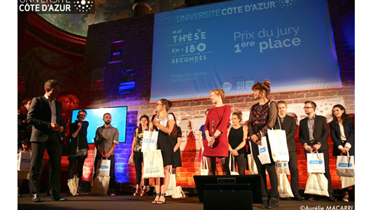 Océane Acquier remporte la finale azuréenne du concours ma thèse en 180 secondes
