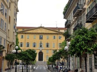 Conseil municipal de Nice : compte administratif et soutien aux associations