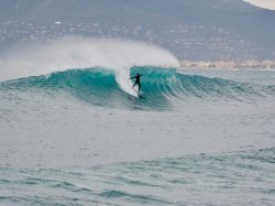 Cannes, première commune méditerranéenne française labellisée « Ville de Surf » 