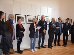Au Lavandou, « Photographes Voyageuses », une exposition poétique et féminine