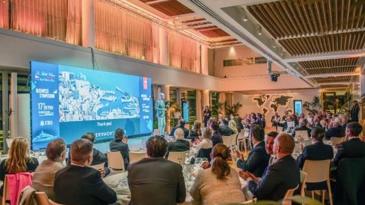 Yachting et géopolitique : enjeux économiques et adaptations face à un monde en mutation