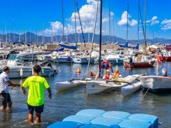 Des sorties en trimaran adapté pour faciliter l'accès à la voile à Cannes