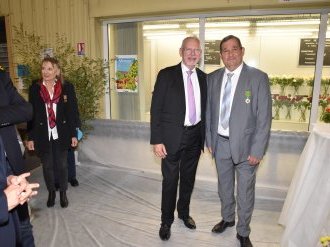 Agriculture- Max Bauer fait Chevalier du Mérite Agricole