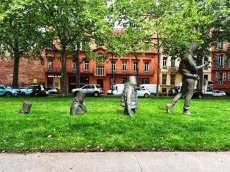L'œuvre monumentale « Result » de l'artiste cannois David David installée à Toulouse
