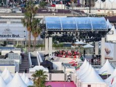 Festival de Cannes : la Mairie de Cannes distribue des places aux Cannois pour assister aux projections officielles